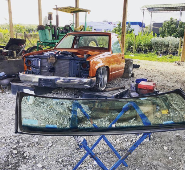 Mobile Auto Glass Repair in Monroe County, FL