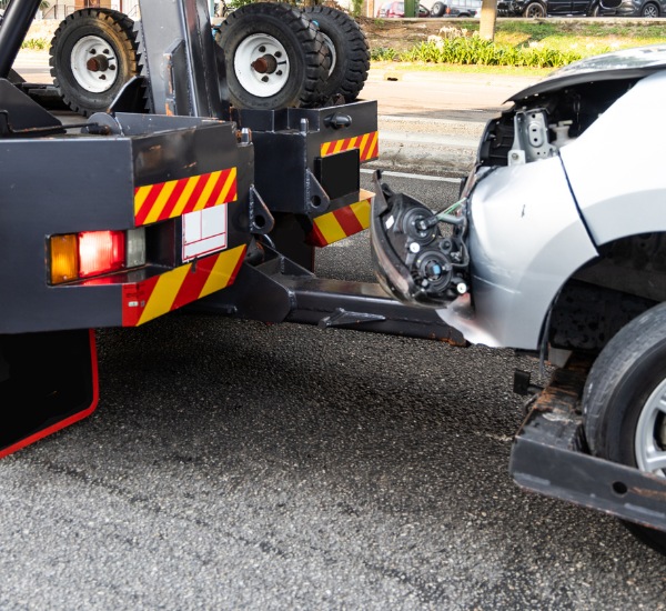 Reliable Towing Service in Livonia, MI