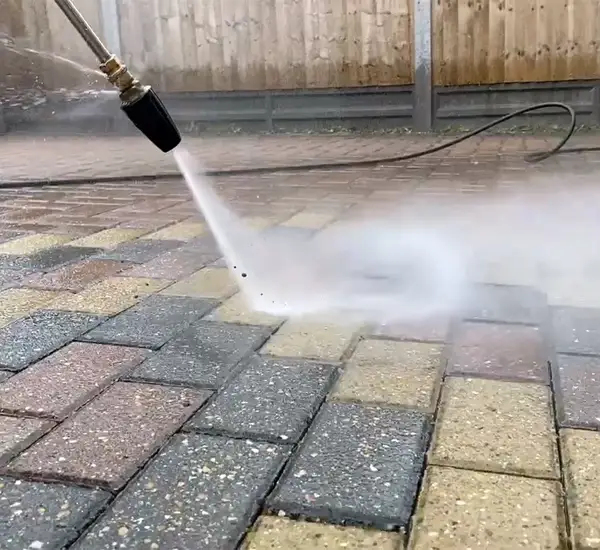 Pressure Washing Service in Valrico, FL