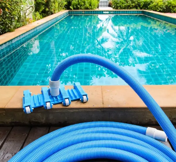 Commercial Pool Cleaning Service in Spring, TX