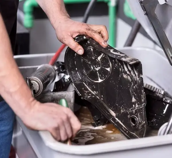Machine De-Greasing in Bloomfield Twp MI