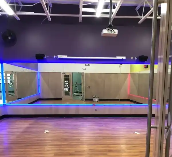 Glass & Mirror Installation in Naperville, IL