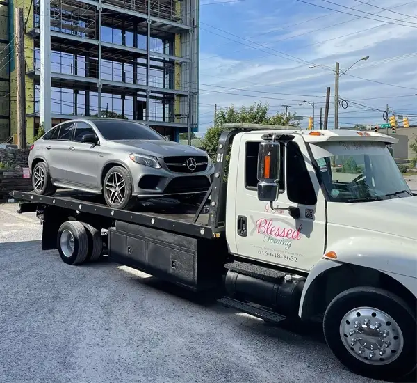 Light Duty Towing in Brentwood, TN
